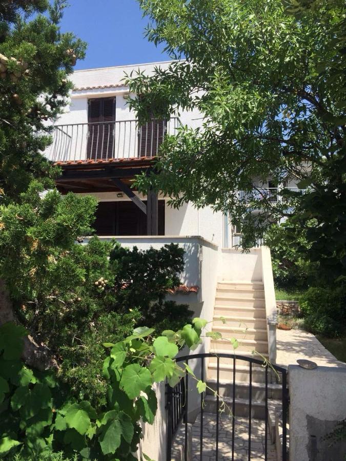 Casa Blanka Apartment Novi Vinodolski Exterior photo